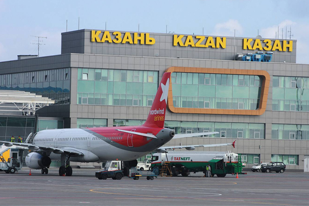 Реклама в аэропорту Казани