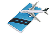 Publicidad en los folletos, volantes, horario de aviones de la línea aérea