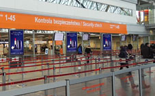 Видео реклама в аэропорту имени Фредерика Шопена в Варшаве