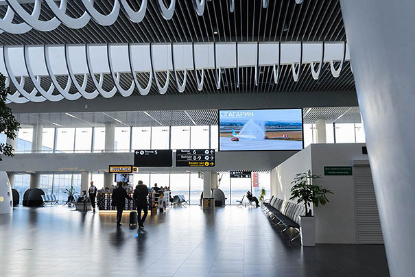 Размещение рекламы на digital мониторах в аэропорту в Саратове